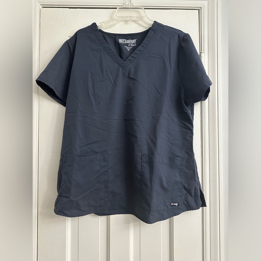 Grey anatomy scrub top extra large XL